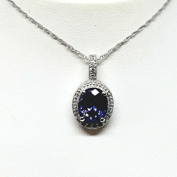 Jewelry - Tanzanite colored Cz Pendant